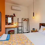 Alojamento de Acomodação e Pequeno-almoço Arden's House 4*
