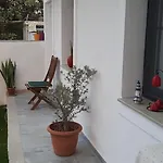 Alojamento de Acomodação e Pequeno-almoço Arden's House