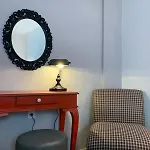 Arden's House 4*