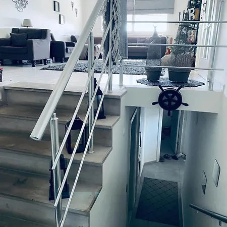 B&B Arden's House