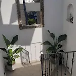 فندق مبيت وإفطار Arden's House بودروم