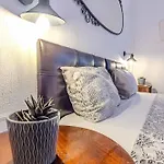 Arden's House فندق مبيت وإفطار