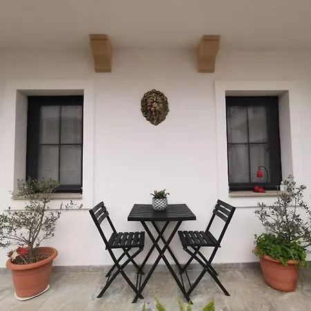 Arden's House Bed & Breakfast Bodrum