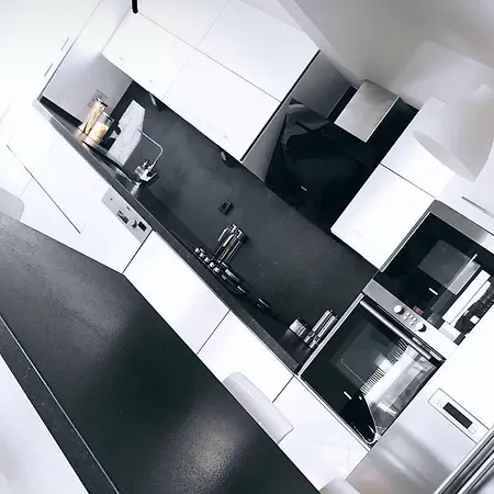 Arden's House