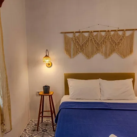 Arden's House Bed & Breakfast *