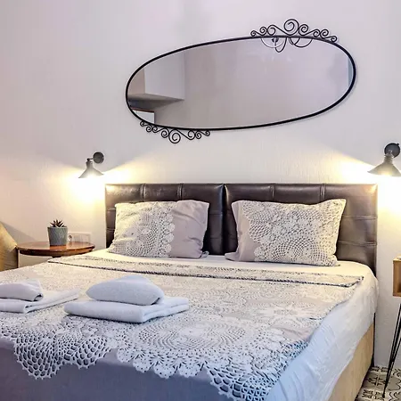 Bed and breakfast Arden's House