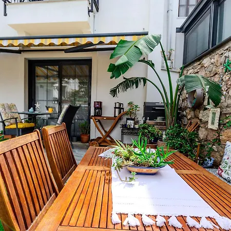 Arden's House Bed & Breakfast