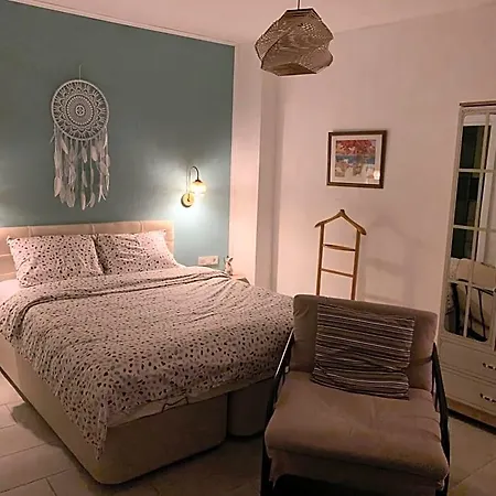 فندق مبيت وإفطار Arden's House بودروم