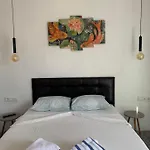 Arden's House Bed & Breakfast 4*