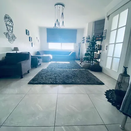 Arden's House * بودروم